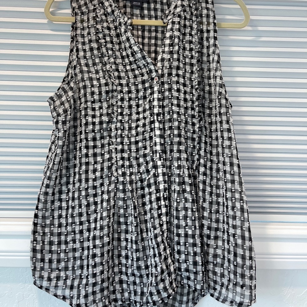 Anthropologie sleeveless checkered print blouse